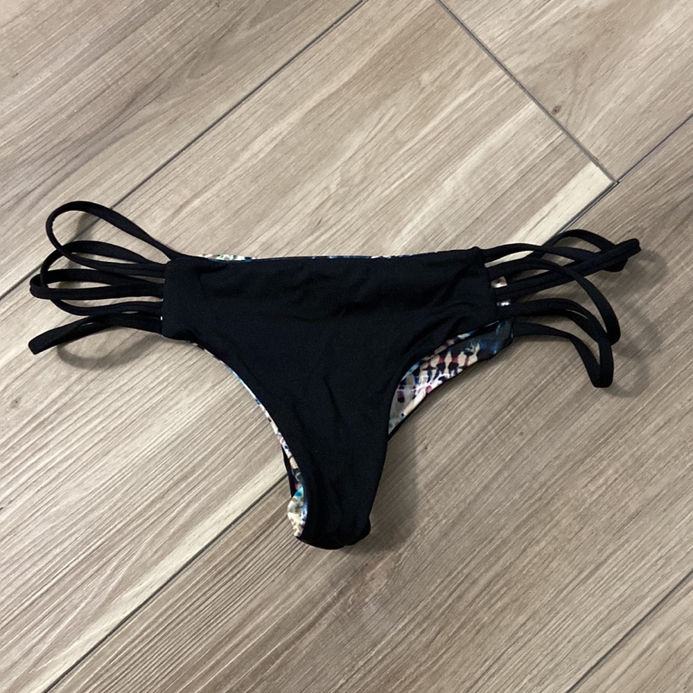 L*Space | itsy cut reversible bottoms